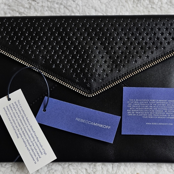 Rebecca Minkoff black leather star perforated Clutch NWT with original duster - Picture 2 of 7